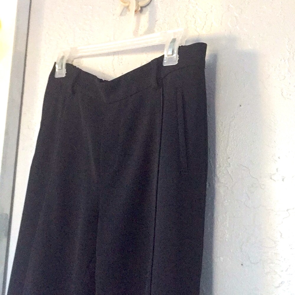 Vince Bergdorf Pants✨